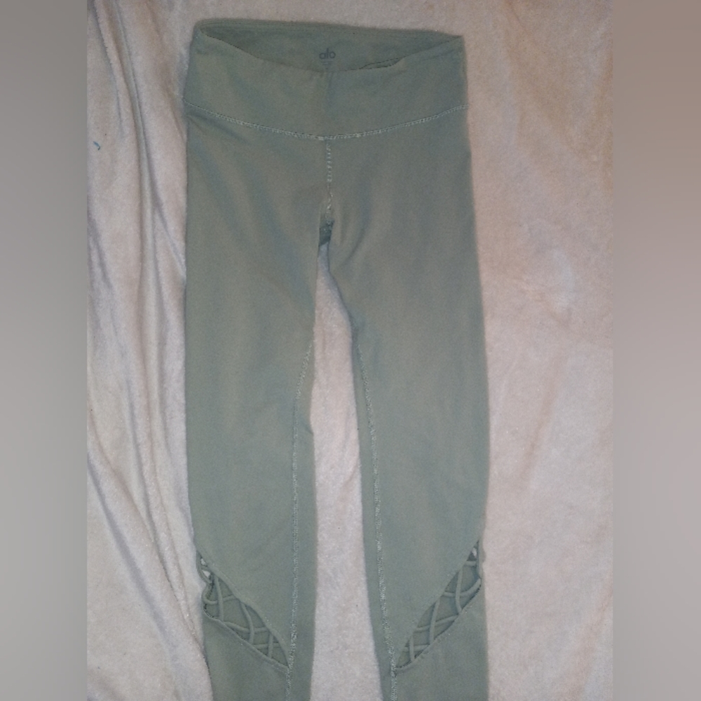 Alo yoga leggings